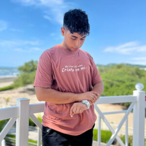 Camiseta Ya no vivo yo sino cristo vive en mí