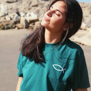Camiseta Jesús Alfa y Omega