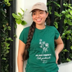 Camiseta No soy perfecta solo perdonada